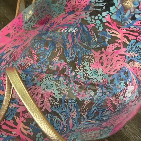 Lilly Pulitzer Pink and Blue Tote with Gold Handles - Picture 5 of 5